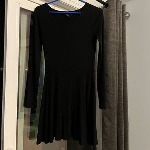 Forever 21 Long Sleeve Black Skater Dress